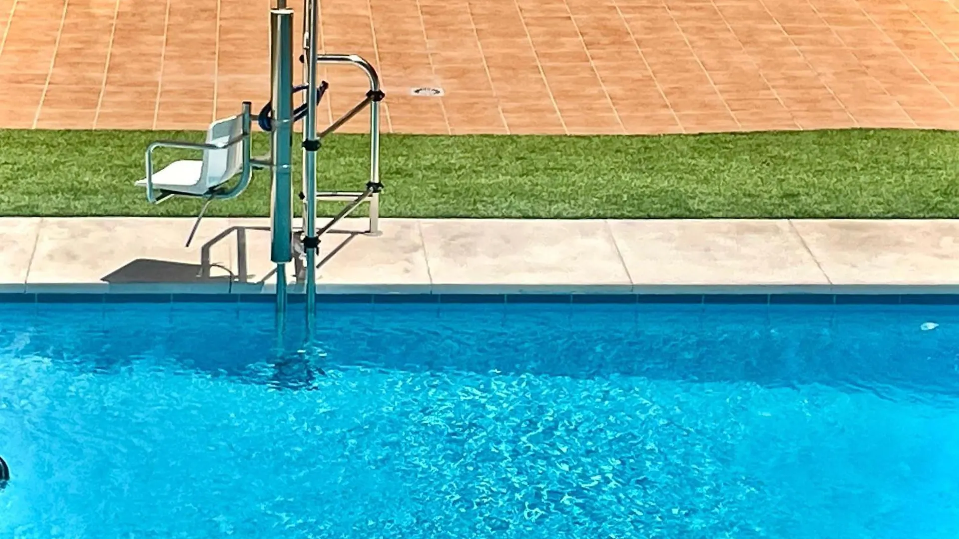 Elegant Studio With Pool And Seaview Torremolinos Apartment